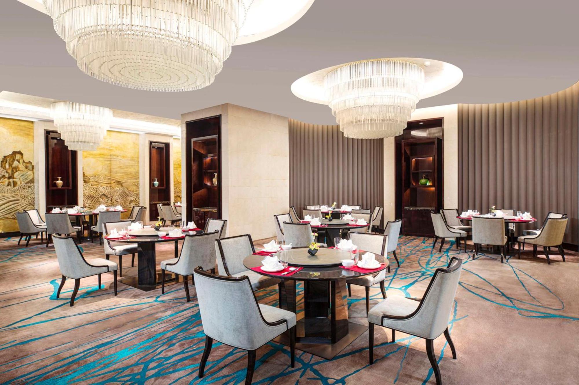 Hilton Nanjing Hotel Nanjing  Exterior foto