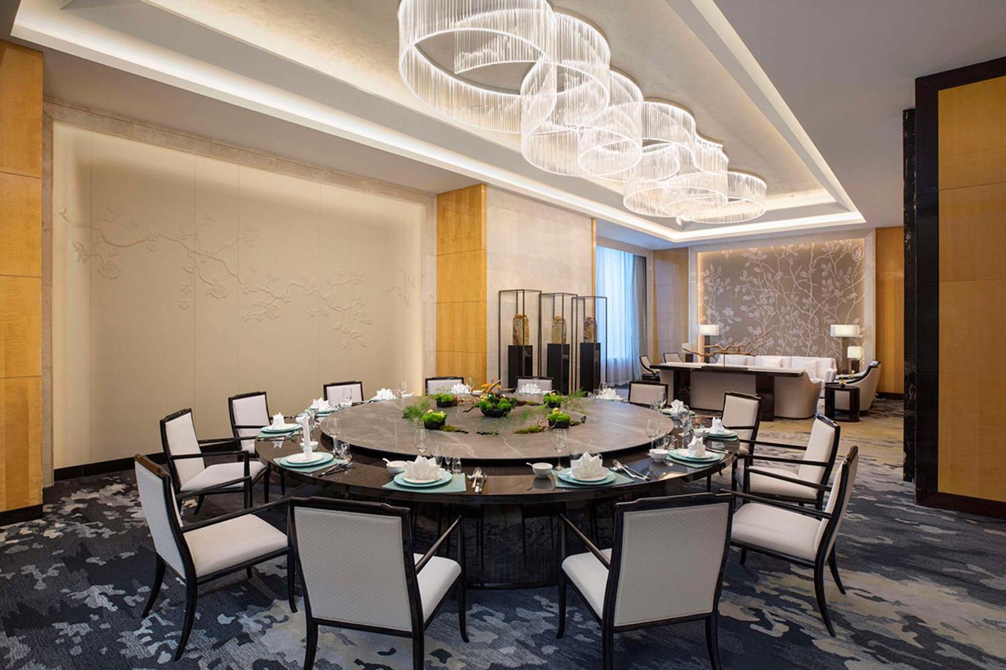 Hilton Nanjing Hotel Nanjing  Exterior foto