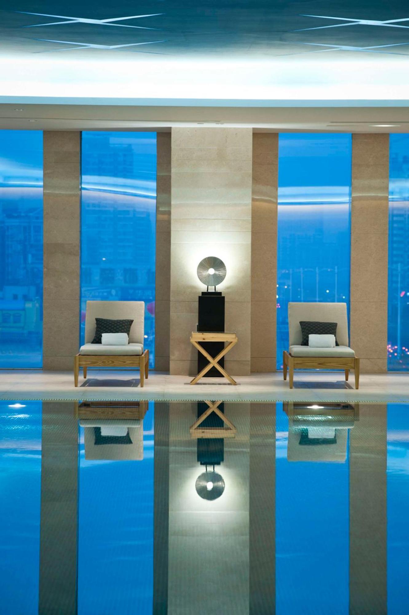 Hilton Nanjing Hotel Nanjing  Exterior foto
